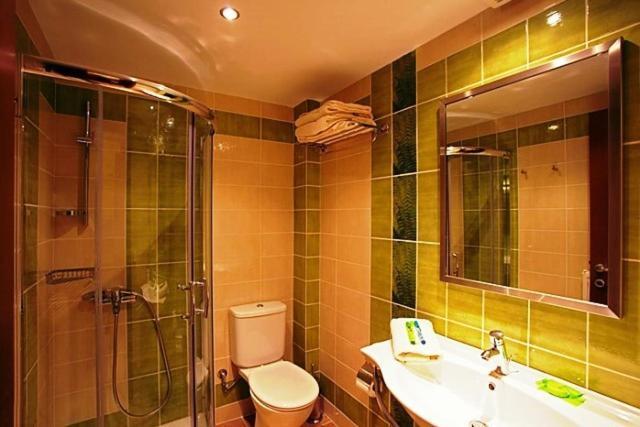 Guesthouse Michobeis Kamarina ภายนอก รูปภาพ